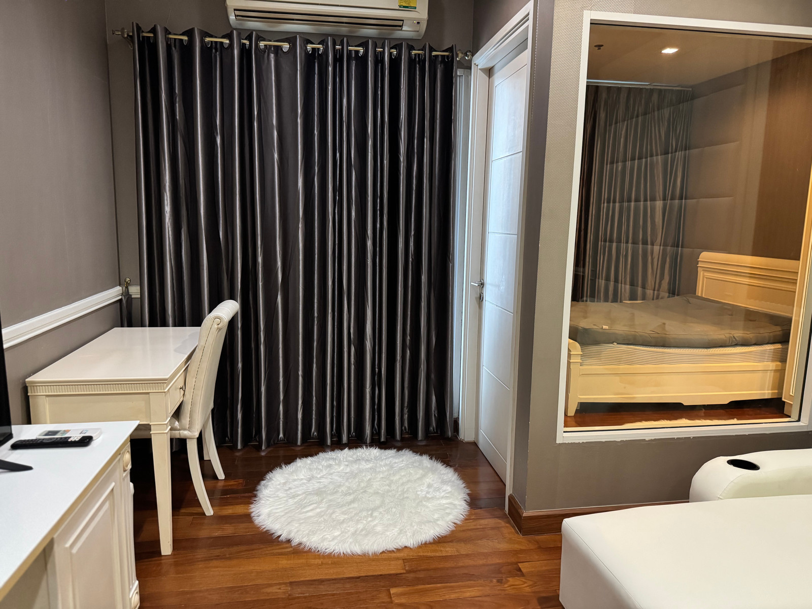 1ห้องนอน 1ห้องน้ำ ให้เช่า เฟอร์นิเจอร์ตกแต่งพร้อมอยู่ เครื่องใช้ไฟฟ้าครบ – รูปที่ 4