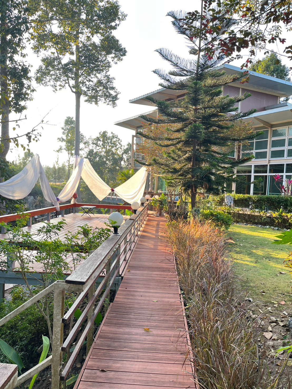 🏡 ขายบ้านพักกึ่งรีสอร์ตริมน้ำลำตะคอง เขาใหญ่ | วิวธรรมชาติ พร้อมดำเนินกิจการต่อได้ทันที