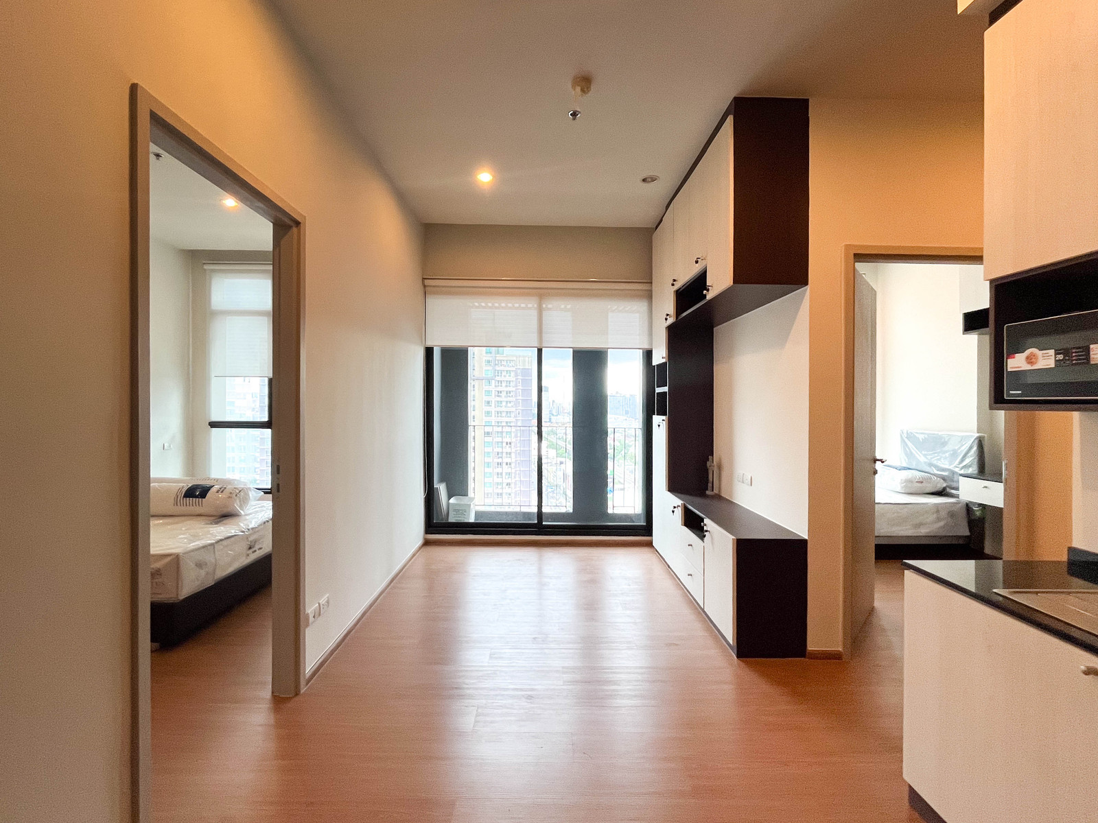 ขายคอนโด The Capital Ekkamai Thonglor ราคา 5,562,000 บาท [MKs260607]