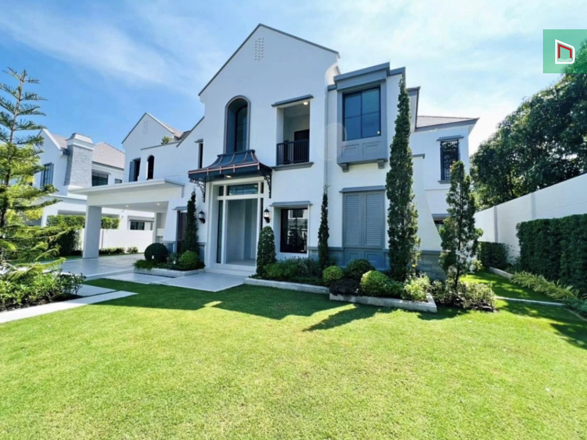 Nantawan Rama 9-Srinakarin 145 sq m., 4 bedrooms, 5 bathrooms, 55 million, decorated in western style, quiet. There is a lake clubhouse. Near the Yellow Line and Brighton College Bangkok.