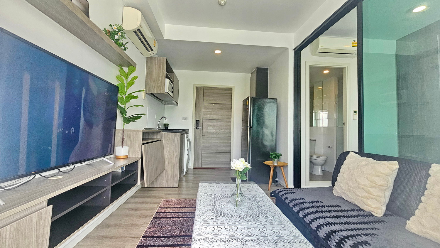 Condo for sale near Bearing BTS, Notting Hill Sukhumvit 105 , 5th floor, Building D, ready to move in. Condo for sale near Bearing BTS, Notting Hill Sukhumvit 105 , 5th floor, Building D, ready to move in.