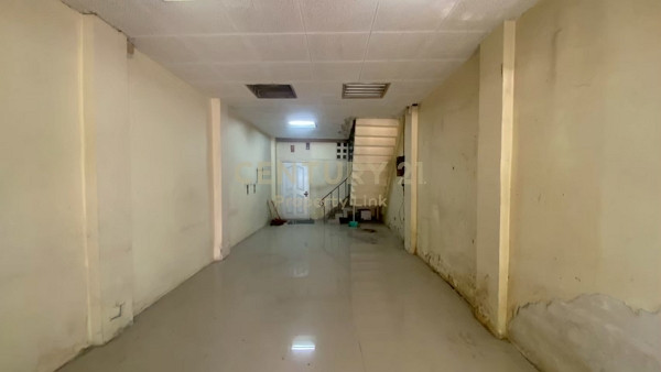 Spacious 280 sqm Building for Rent on Charoen Krung Rd near BTS No.62-CB-69009