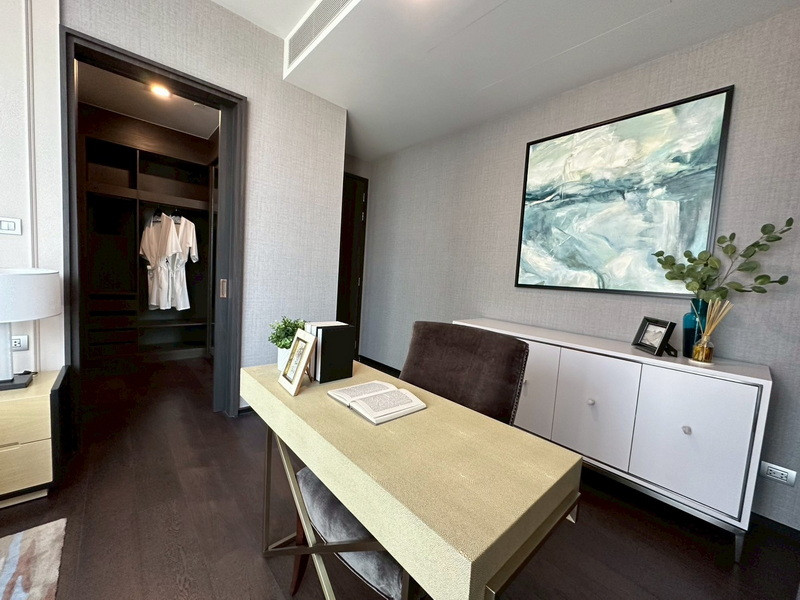 ให้เช่าคอนโด ห้องมุม ขนาด 3 ห้องนอน 115 ตรม. ย่านทองหล่อ – รูปที่ 4