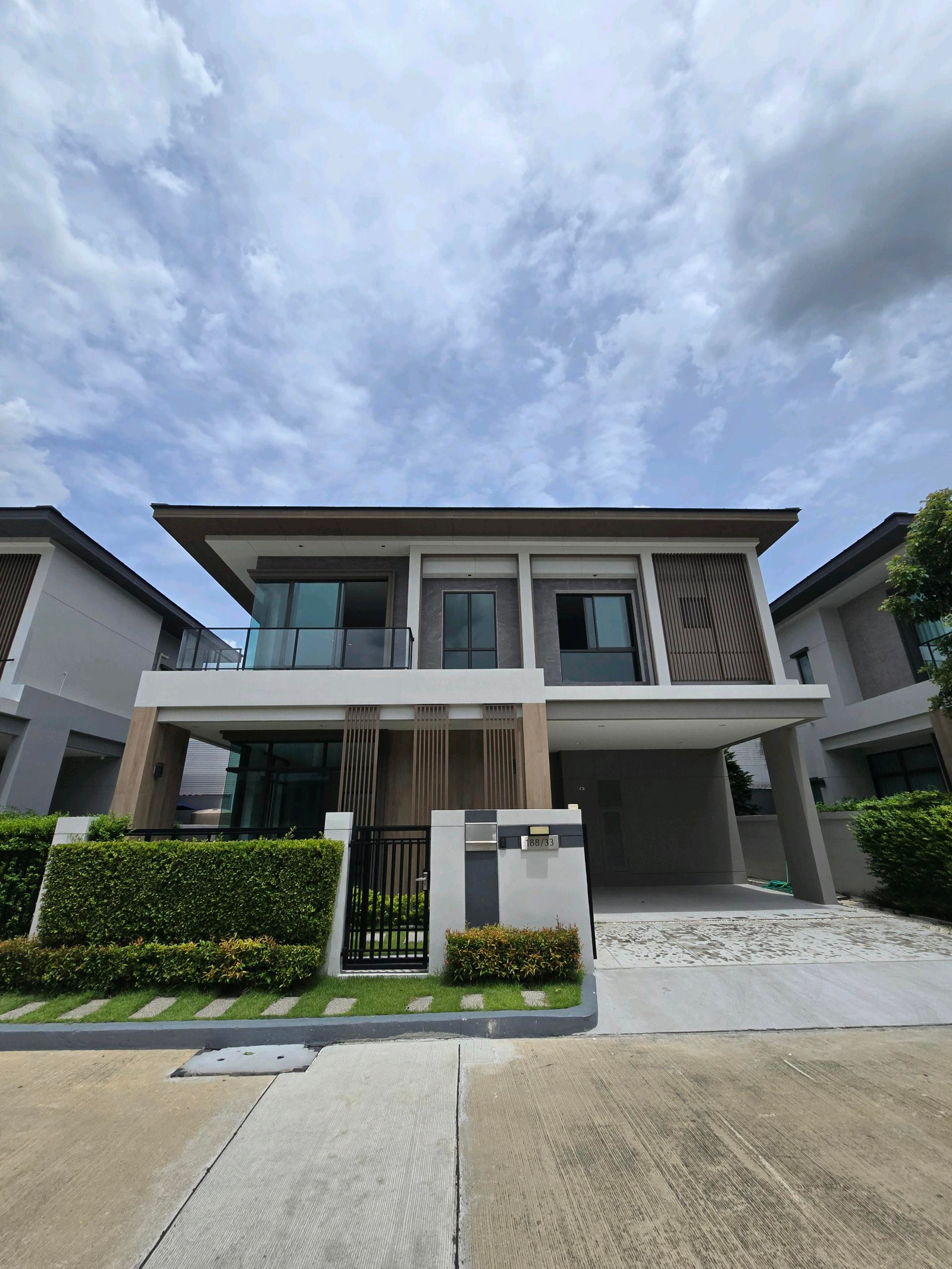 🏡 ขายด่วน! บ้านใหม่ไม่เคยเข้าอยู่ 🔥 Bangkok Boulevard รามคำแหง–วงแหวน