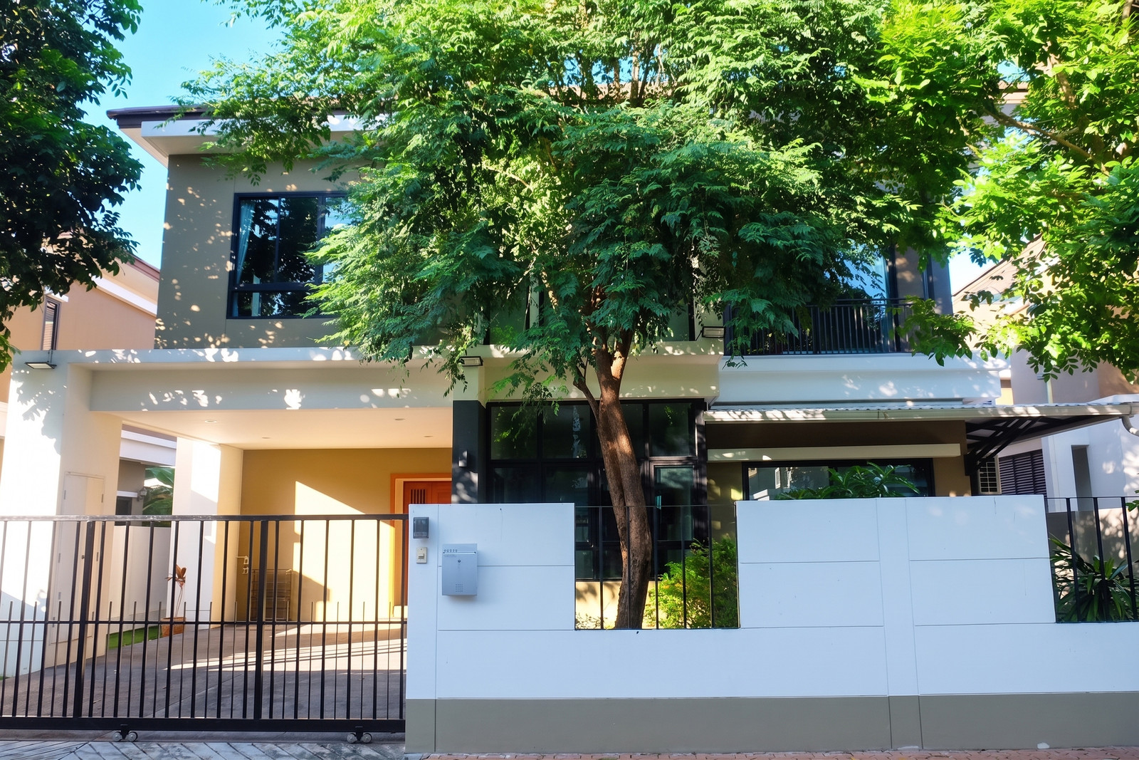 ให้เช่าบ้านเดี่ยวทำเลทอง Villa Arcadia Srinakarin ให้เช่าบ้านเดี่ยวทำเลทอง Villa Arcadia Srinakarin