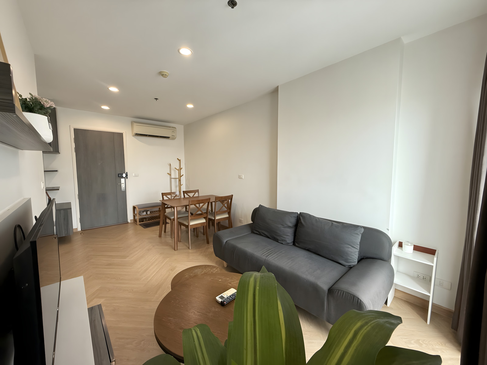 ห้องเพิ่งว่าง ชั้นสูง วิวไม่บล็อค ห้องมุม พร้อมเข้าอยู่  – รูปที่ 3