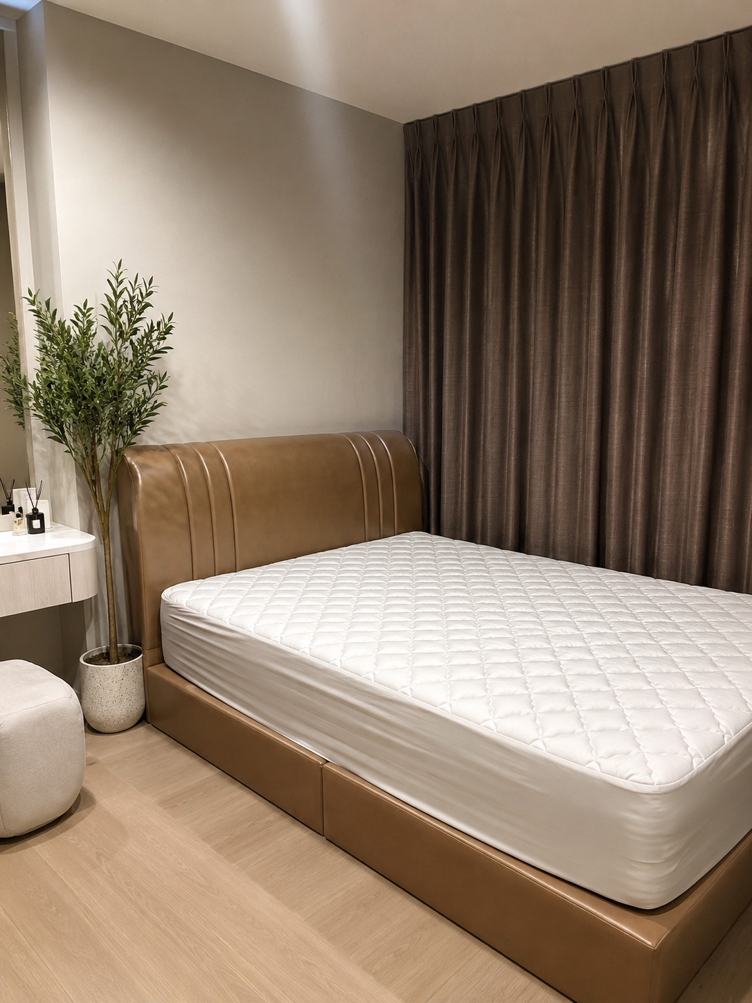 Condo for rent: Life Asoke Hype (30 sq m.), 1 bedroom, 1 bathroom, beautiful pool view, ready to move in. Condo for rent: Life Asoke Hype (30 sq m.), 1 bedroom, 1 bathroom, beautiful pool view, ready to move in.