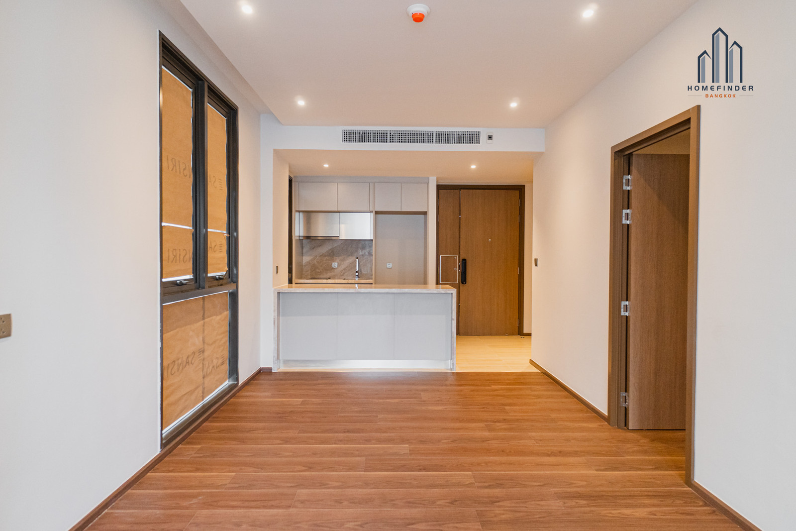 Rare Item room, Sukhumvit 61, Thonglor location, price only 14.68 million baht.