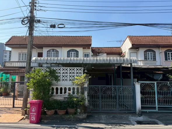 🔥ขาย บ้านแฝด 2 ชั้น หมู่บ้านบ้านบัวทอง ทำเลบางบัวทอง เดินทางสะดวก ใกล้รถไฟฟ้าสายสีม่วงใกล้ MRT คลองบางไผ่ 🔥ขาย บ้านแฝด 2 ชั้น หมู่บ้านบ้านบัวทอง ทำเลบางบัวทอง เดินทางสะดวก ใกล้รถไฟฟ้าสายสีม่วงใกล้ MRT คลองบางไผ่