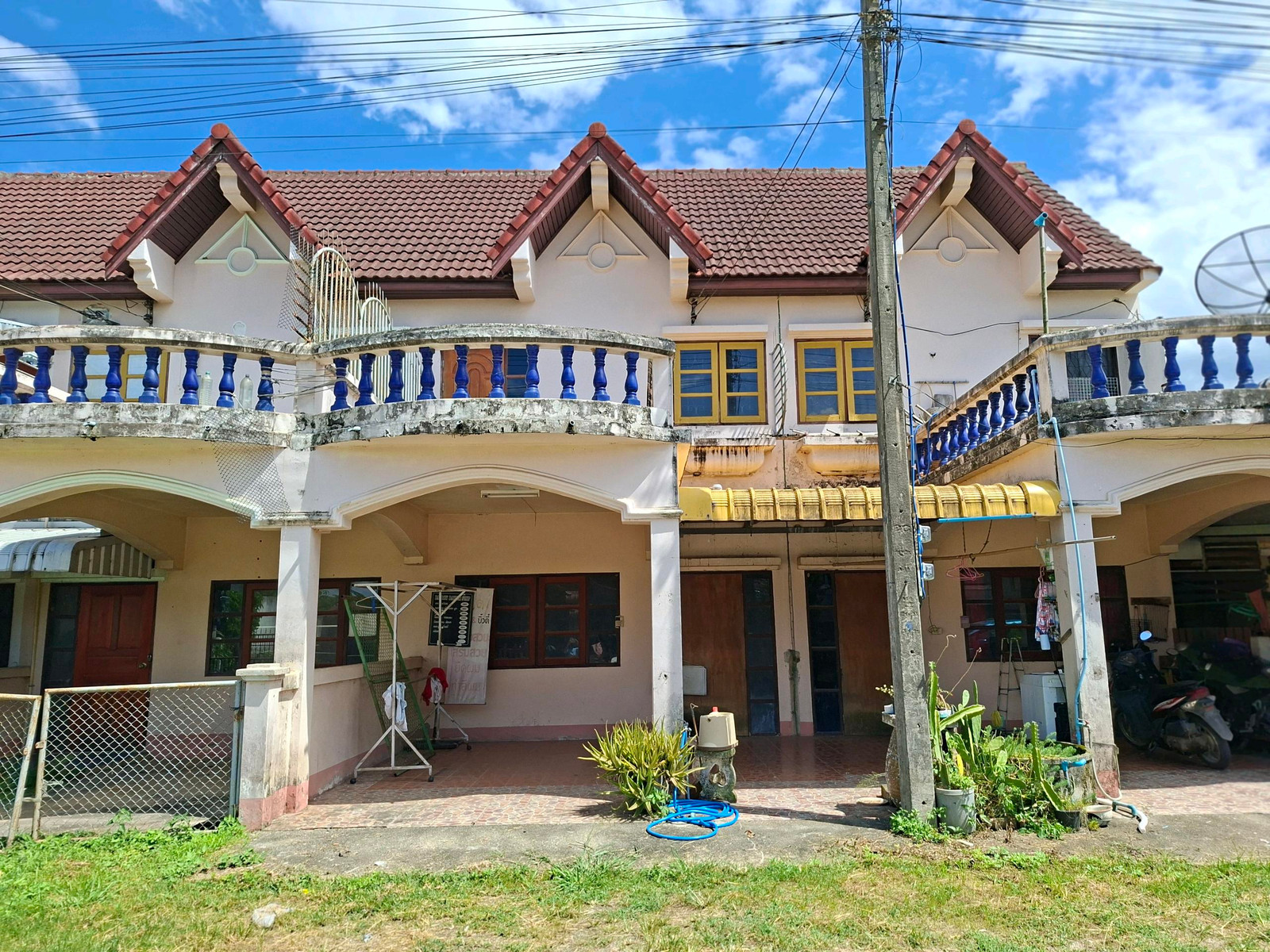 Townhouse for sale, 23 sq m., Soi Wiang Subdistrict Administrative Organization, Wiang Pa Pao District, Chiang Rai Province, only 1.2 million baht. Townhouse for sale, 23 sq m., Soi Wiang Subdistrict Administrative Organization, Wiang Pa Pao District, Chiang Rai Province, only 1.2 million baht.