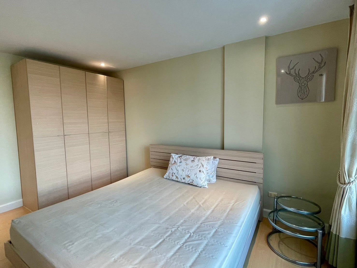 🔥 For rent Plus 67 (Plus 67) | 1 bedroom 49 sq m | 7th floor | near BTS Phra Khanong | 18,000 baht/month | Ready to move in 1 July 2026 | PK0049 | Line @979ywrvr 🔥 For rent Plus 67 (Plus 67) | 1 bedroom 49 sq m | 7th floor | near BTS Phra Khanong | 18,000 baht/month | Ready to move in 1 July 2026 | PK0049 | Line @979ywrvr