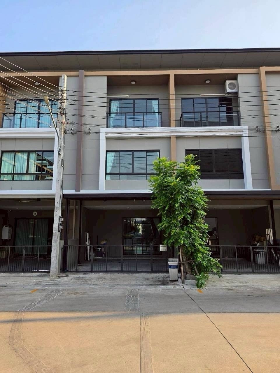 Townhome for rent, Premium Place Phaholyothin-Ramintra ✨️🛩️🌈 Townhome for rent, Premium Place Phaholyothin-Ramintra ✨️🛩️🌈