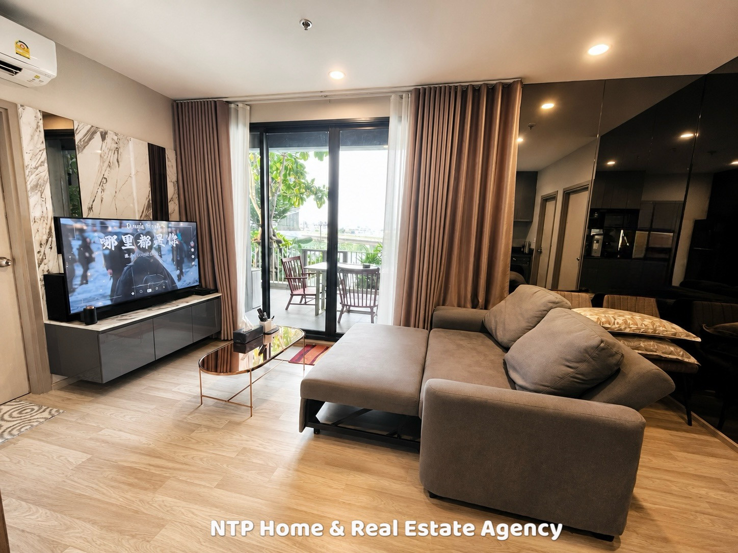 🚨🏙️For Rent | Ideo Mobi Sukhumvit Eastpoint near BTS Bangna 🚝
✨ Rare unit! Direct Pool Access🏊♀️ 2 bedrooms |2 bathrooms 🚨🏙️For Rent | Ideo Mobi Sukhumvit Eastpoint near BTS Bangna 🚝
✨ Rare unit! Direct Pool Access🏊♀️ 2 bedrooms |2 bathrooms