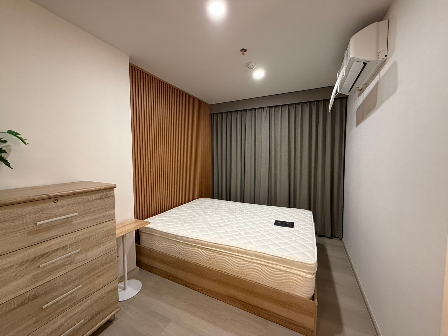 For Rent Aspire Rattanathibet Weston 1 bedroom, 1 bathroom, beautiful room, fully furnished. Ready to move in