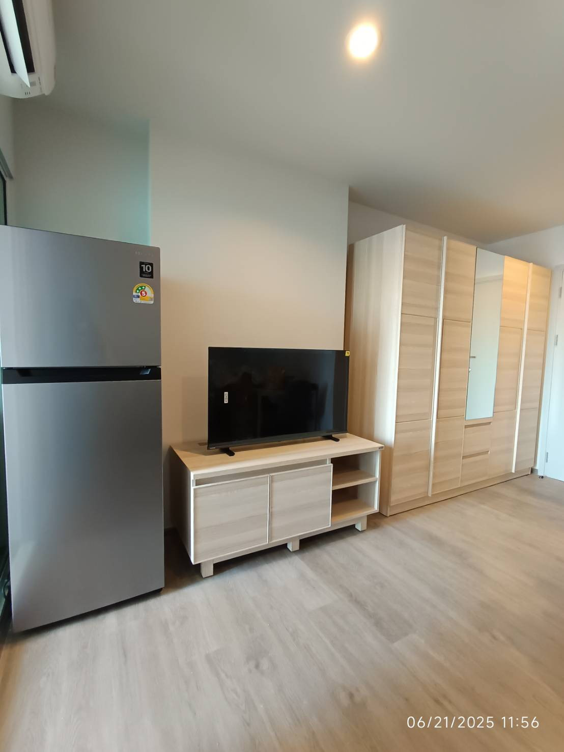 ให้เช่า 1  ห้องนอน รีเจ้นท์โฮม บางนา Regent Home Bangna – รูปที่ 4