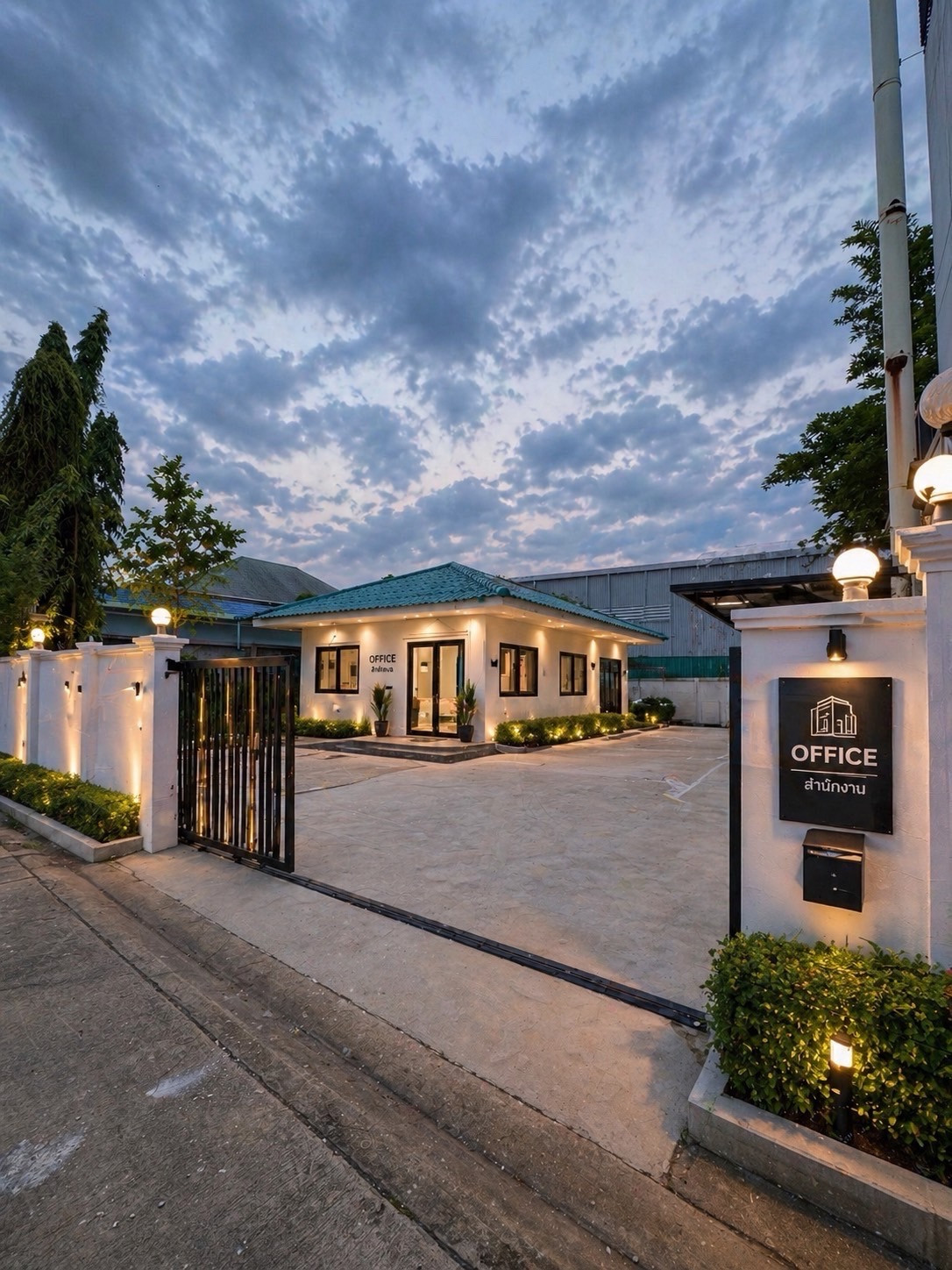 🚩Office + Warehouse @Sukhumvit 105Land Size: 20 x 40 meters (800 sq.m.)Total Usable Area: 800 sq.m.