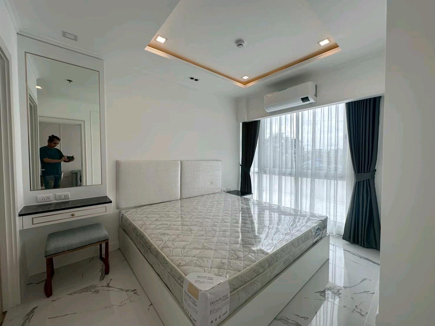 คอนโดหรู อยู่สบาย ติดหาดจอมเทียน 1 กม. พัทยา / Fully Furnished /Ready to move in