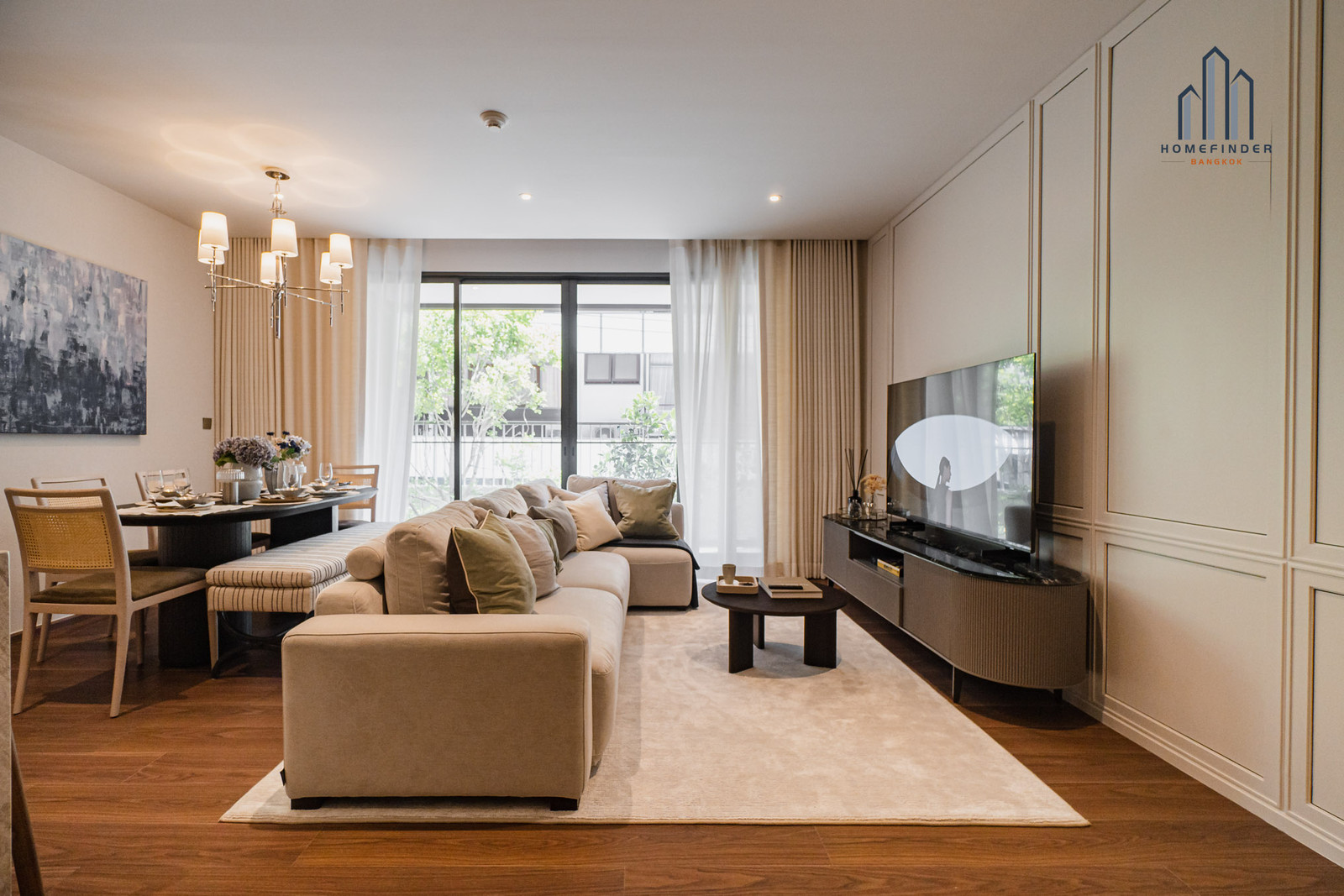 Luxury Low Rise Condo in the heart of Thonglor, large room, ready to move in, 22.9 million.