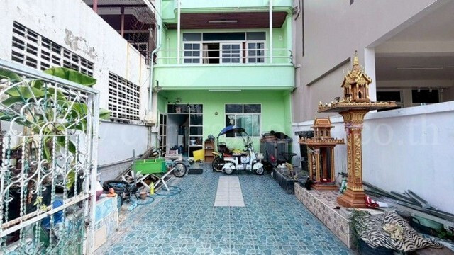 ทาวน์เฮ้าส์ 3 ชั้น 35 ตารางวา รามอินทราซอย 4 – รูปที่ 4