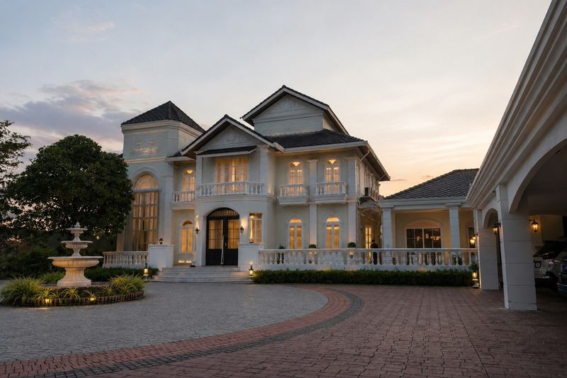 ขาย Laleo House หมู่บ้าน กฤษดานคร 25 เนื้อที่ 1 ไร่ 30 ตร.ว. 3 ห้องนอน แขวงทรายกองดินใต้ เขตคลองสามวา กรุงเทพมหานคร