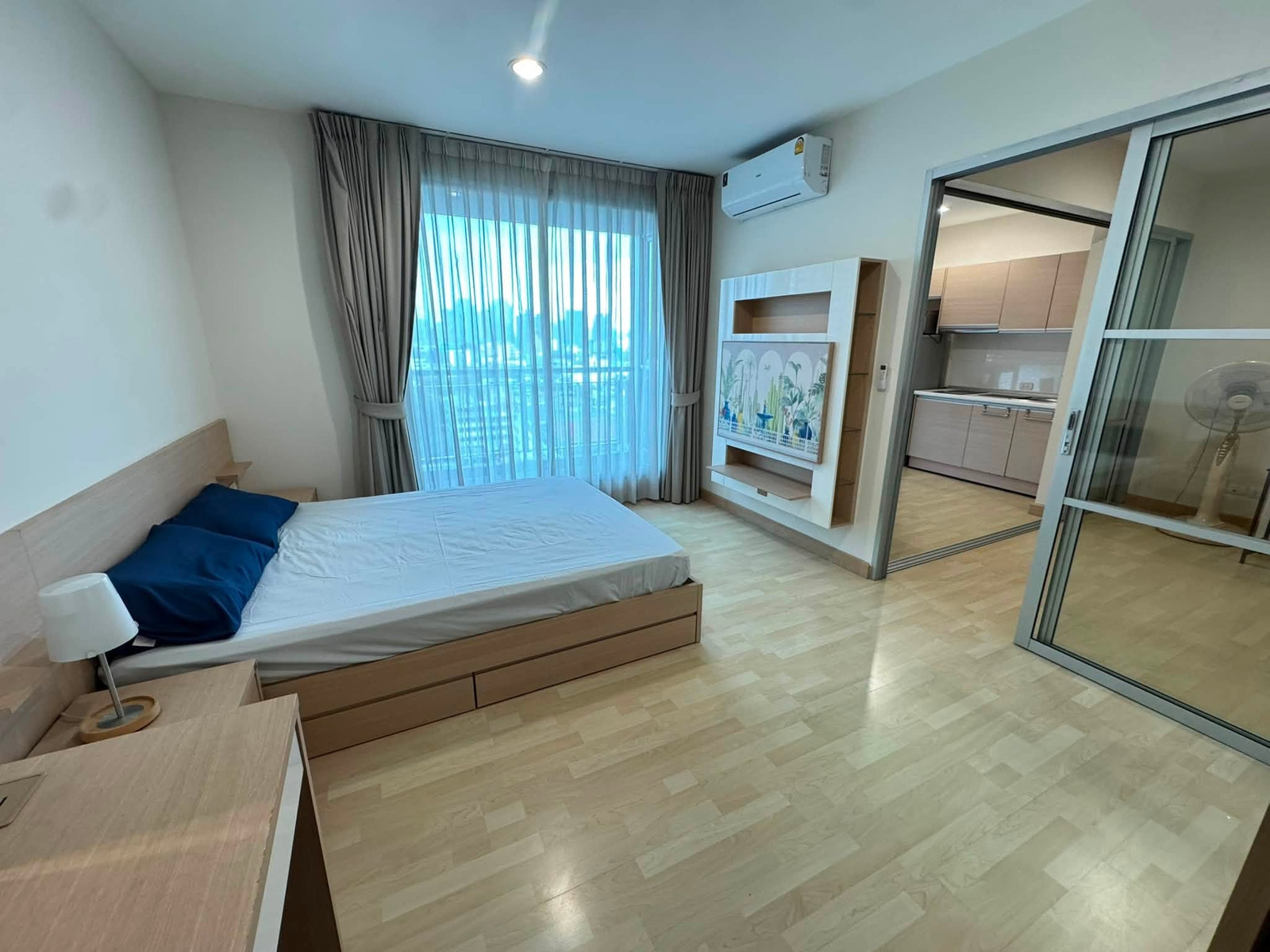 🔥 For rent Rhythm Ratchada (Rhythm Ratchada) | 1 bedroom 47 sq m | 12th floor | next to MRT Ratchadaphisek | pool view | 23,000 baht/month | UE0026 | Line @944hjngx 🔥 For rent Rhythm Ratchada (Rhythm Ratchada) | 1 bedroom 47 sq m | 12th floor | next to MRT Ratchadaphisek | pool view | 23,000 baht/month | UE0026 | Line @944hjngx