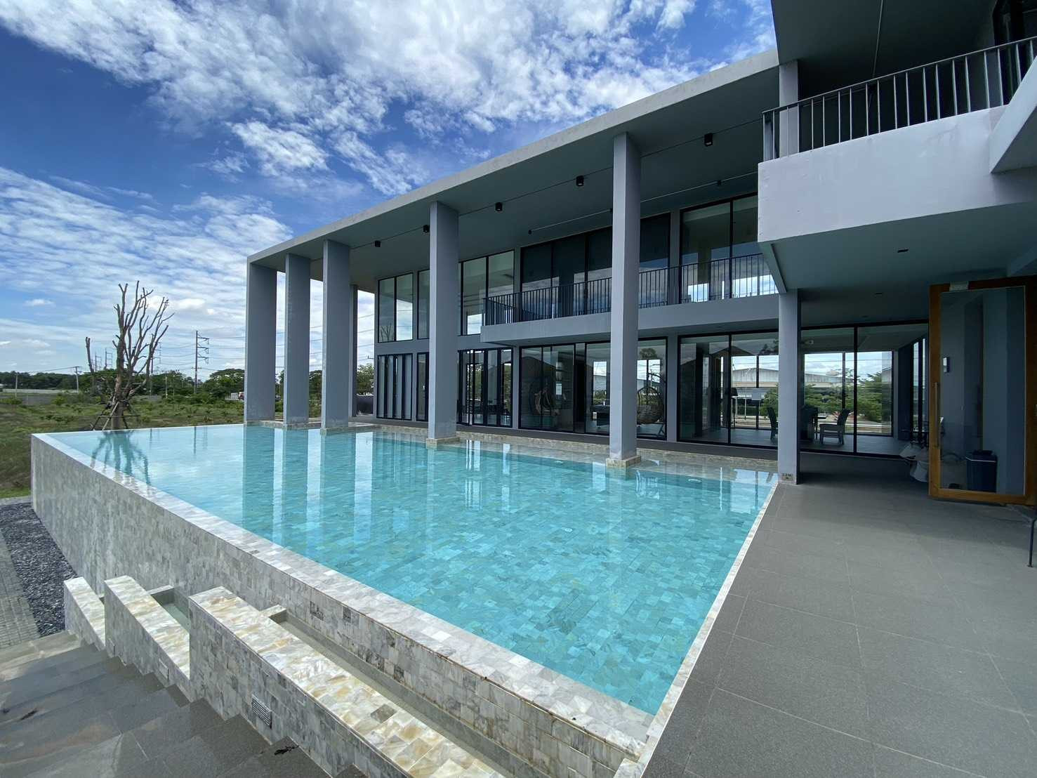 ขายบ้านเดี่ยว 4นอน 4น้ำ 3จอด The Habitatt Elite – รูปที่ 2