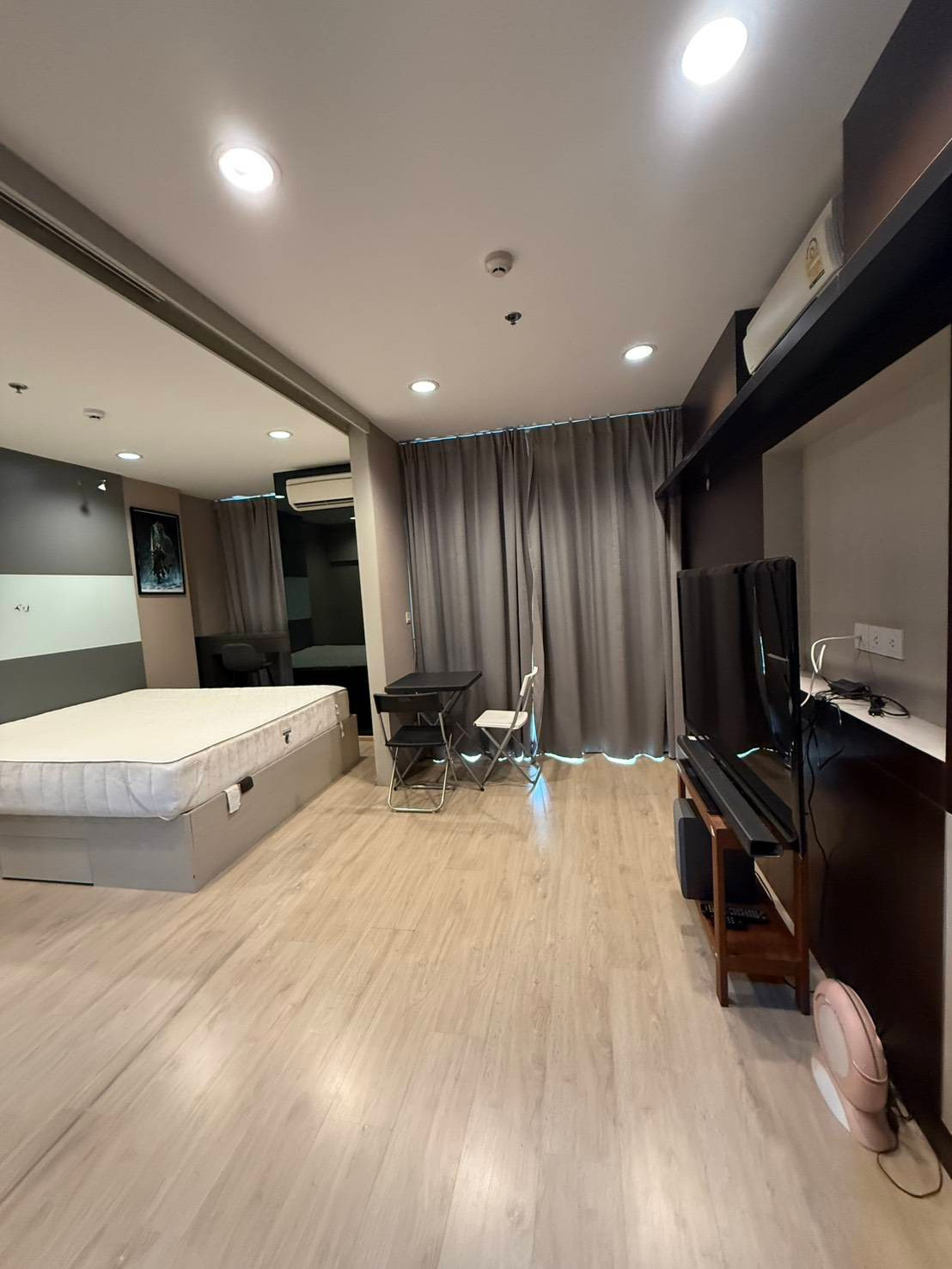 New Room , Ideo Q Ratchathewi 1bed 34 Sqm Fullyfurnish 20,000- New Room , Ideo Q Ratchathewi 1bed 34 Sqm Fullyfurnish 20,000-