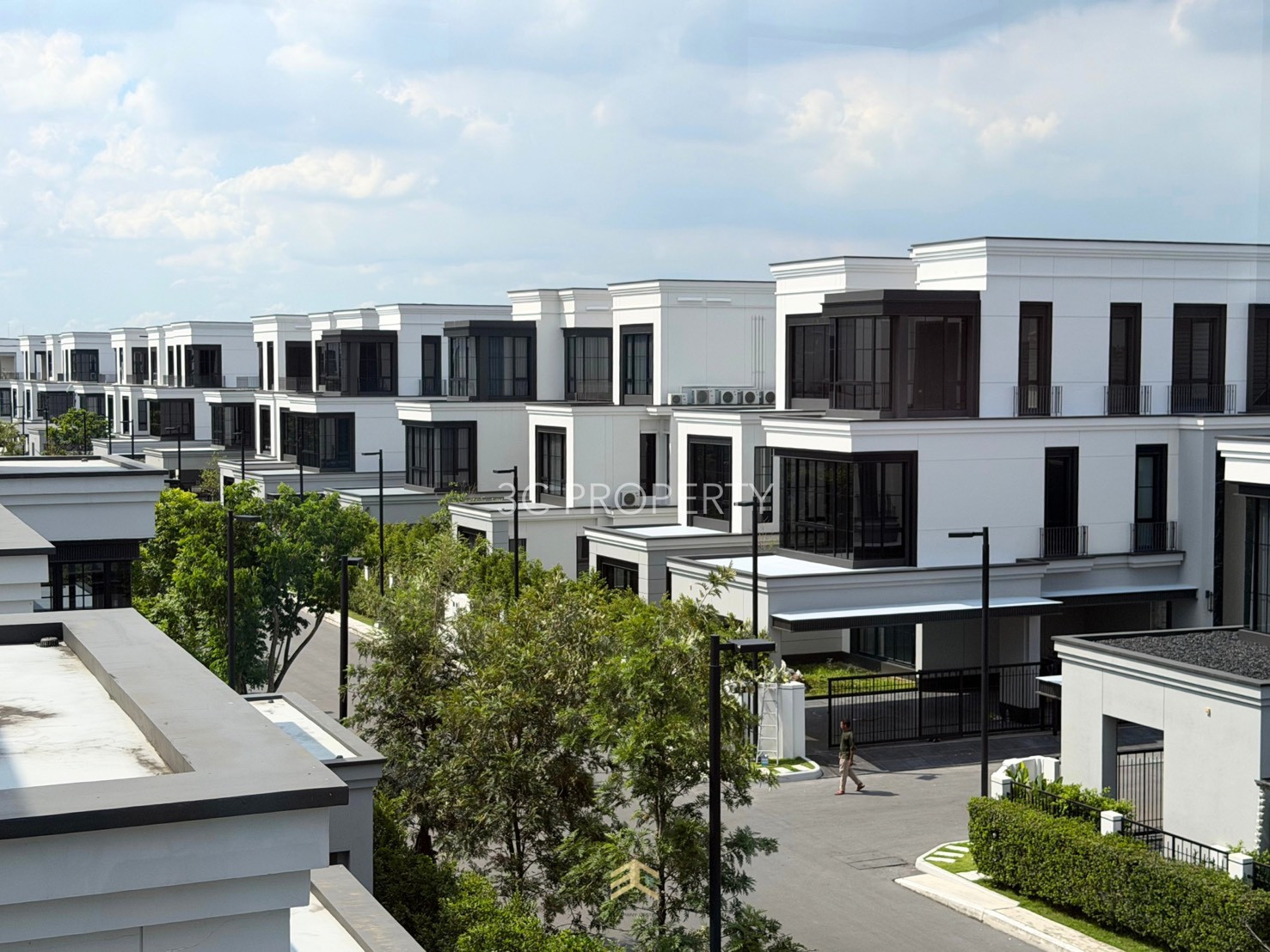 ตกแต่งพร้อมอยู่ตามภาพ : Malton Gates Krungthep Kreetha 🔺ราคา 52 ล้านบาท🔺 ดีลพิเศษสำหรับลูกค้าลงทะเบียน กี้ 088-8602666