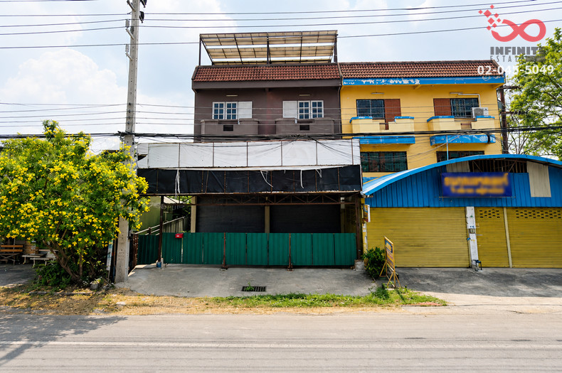 ขายอาคารพาณิชย์ 2 คูหา 2.5 ชั้น 54.7 ตร.ว. ถนนสุวรรณศร ตำบลโคกไม้ลาย ปราจีนบุรี – รูปที่ 2