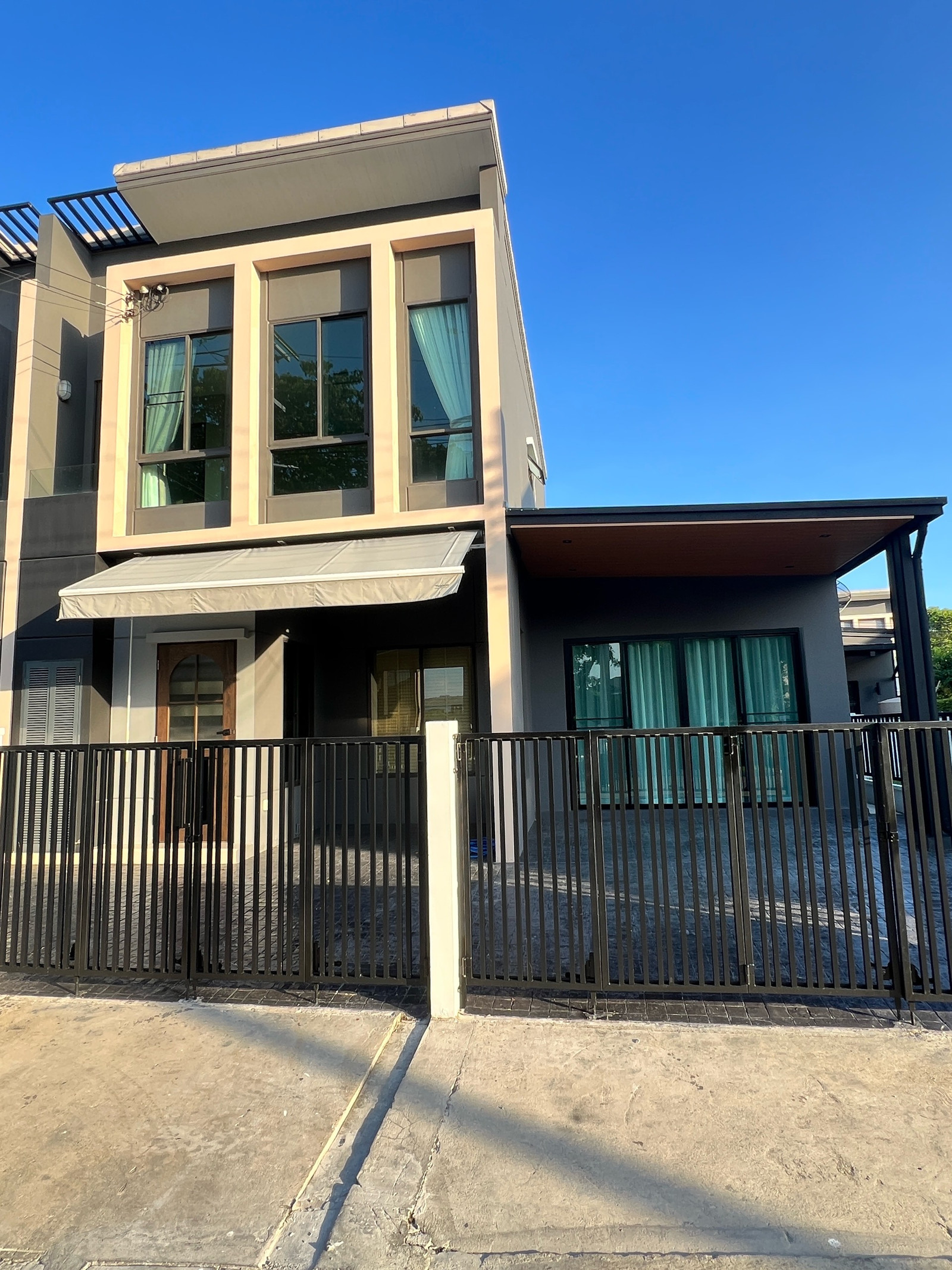 📣𝐅𝐨𝐫 𝐫𝐞𝐧𝐭 | ✦PLENO Sukhumvit Bangna✦ 3นอน+1เอนก 2น้ำ 🪟แต่งสวย 🐈🐕Pet allowed 🛒3นาที ถึง Mega Bangna – รูปที่ 3