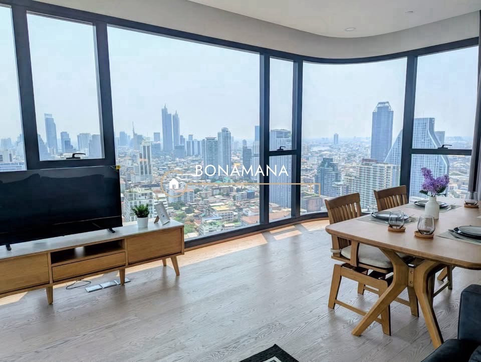 Ashton Chula-Silom (MRT Samyan 220m)