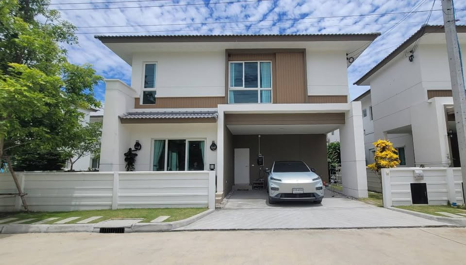 For rent, luxury detached house, MODEN Ratchaphruek 345 For rent, luxury detached house, MODEN Ratchaphruek 345