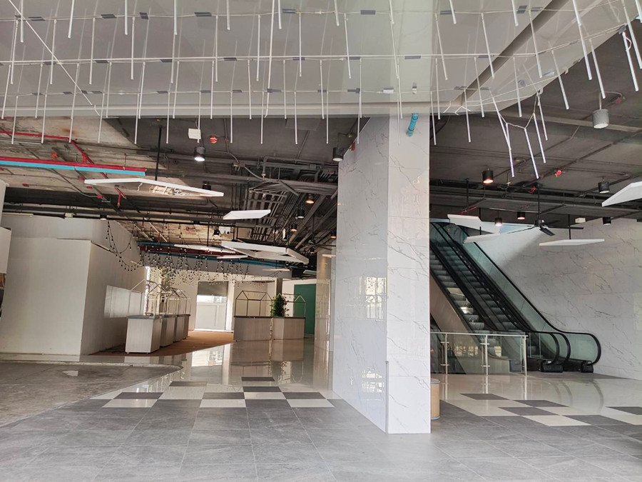 พื้นที่ร้านค้าให้เช่า หน้าโครงการ The Rich Triple Stations Rama 9 – Srinakarin สำหรับร้านอาหาร คาเฟ่ คลินิก – รูปที่ 3