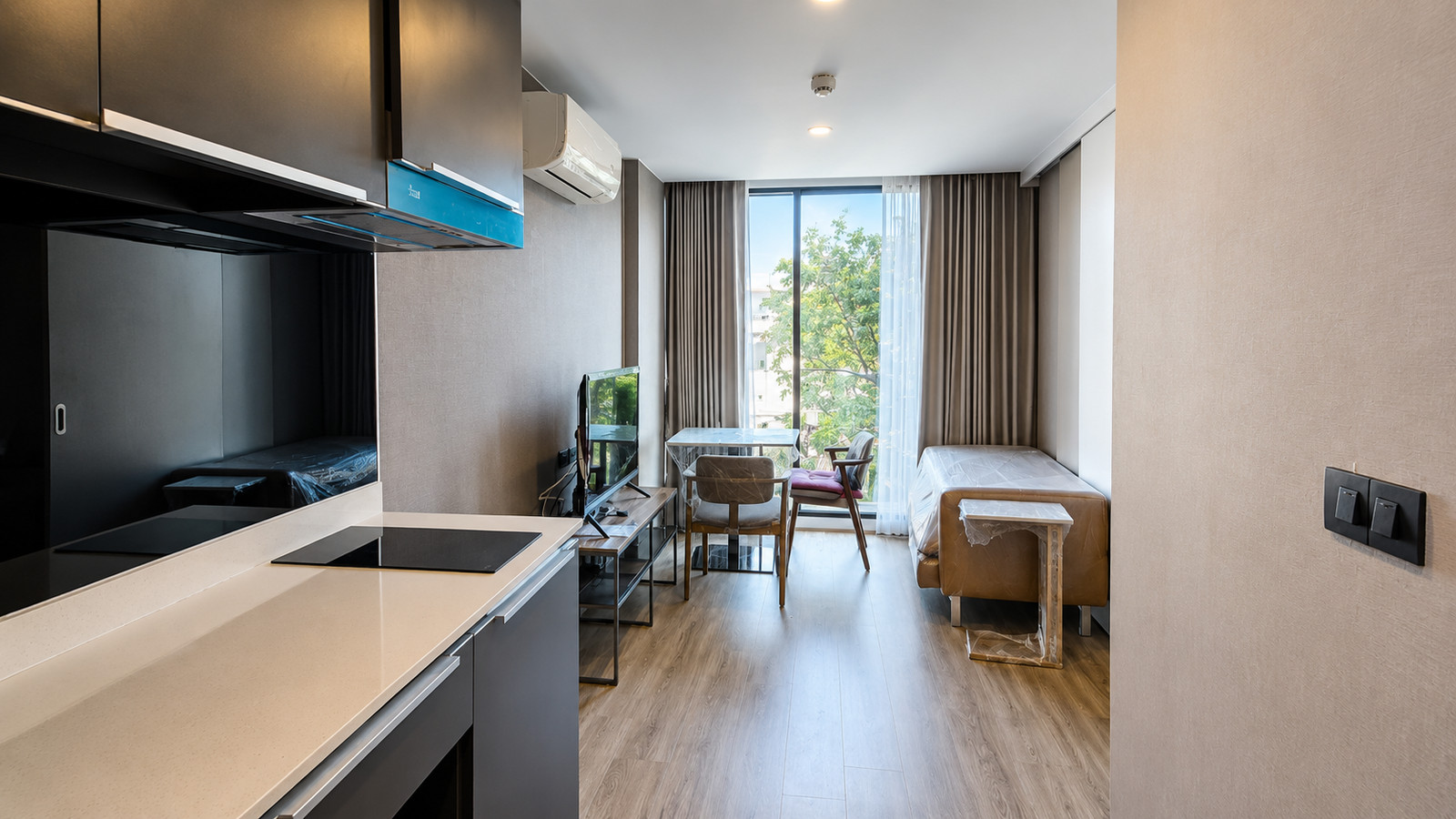 Rare Sukhumvit 39 1BR Condo วิวสวน พร้อมอ่างอาบน้ำ ใกล้พร้อมพงษ์ ต่ำกว่าตลาด - U1981759 – รูปที่ 3