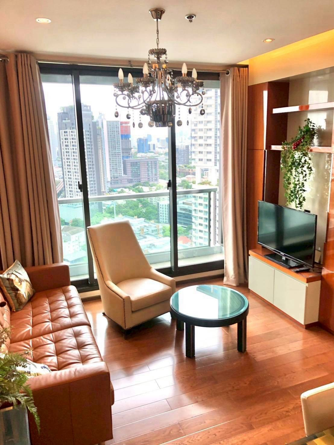 For Rent | The Address 28 Sukhumvit ✨ just steps from BTS Phrom Phong.