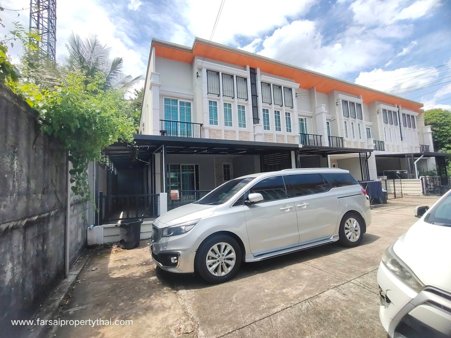 3-story townhouse for sale near Mega Bangna, area 29 sq m, area 139 sq m, 4 bedrooms, 3 bathrooms, some furniture, Bangna-Wongwaen Kanchana Road, rental price 3.5 million. – รูปที่ 2