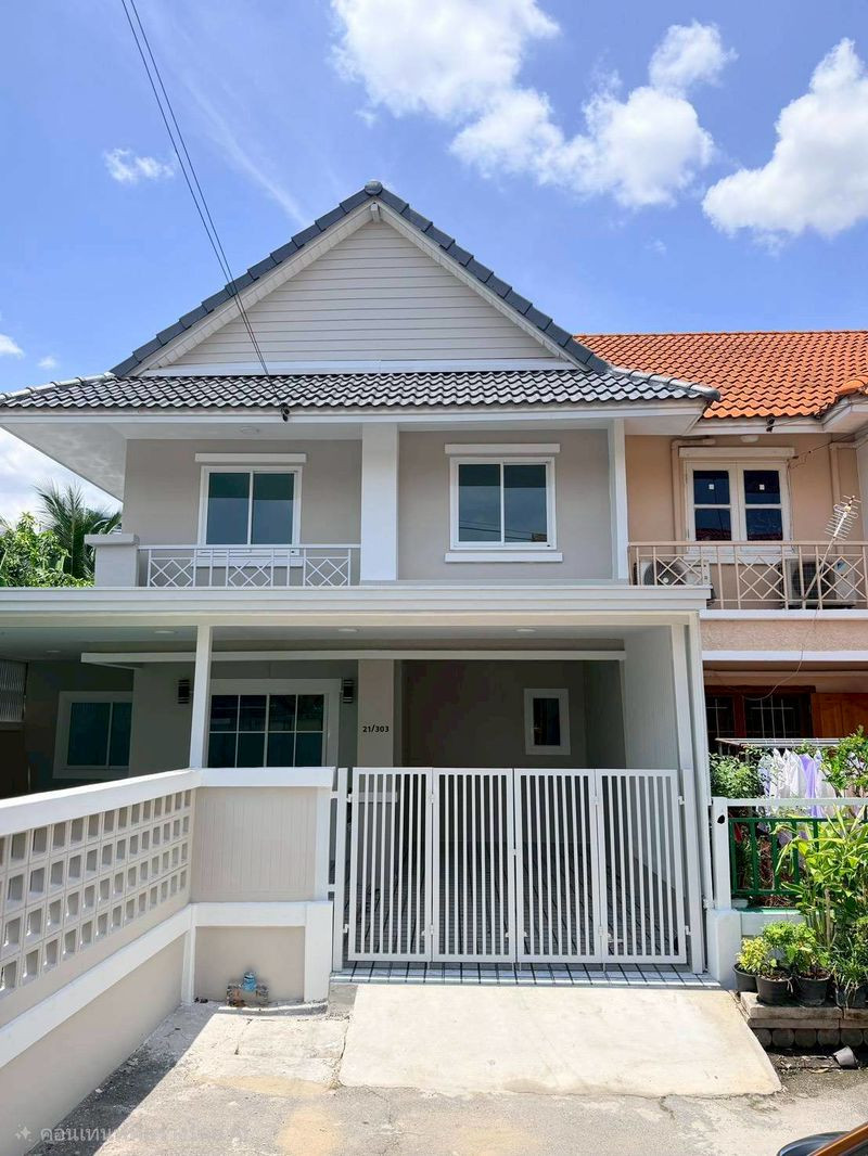 🔥ขาย ทาวน์เฮ้าส์ 2 ชั้น หมู่บ้านพฤกษา 21 บางใหญ่ หลังใหญ่ 4 ห้องนอน ทำเลเส้นคลองถนน บรรยากาศร่มรื่น เงียบสงบ บ้านตกแต่งสวยพร้อมอยู่ ใกล้รถไฟฟ้าสายสีม่วง 🔥ขาย ทาวน์เฮ้าส์ 2 ชั้น หมู่บ้านพฤกษา 21 บางใหญ่ หลังใหญ่ 4 ห้องนอน ทำเลเส้นคลองถนน บรรยากาศร่มรื่น เงียบสงบ บ้านตกแต่งสวยพร้อมอยู่ ใกล้รถไฟฟ้าสายสีม่วง