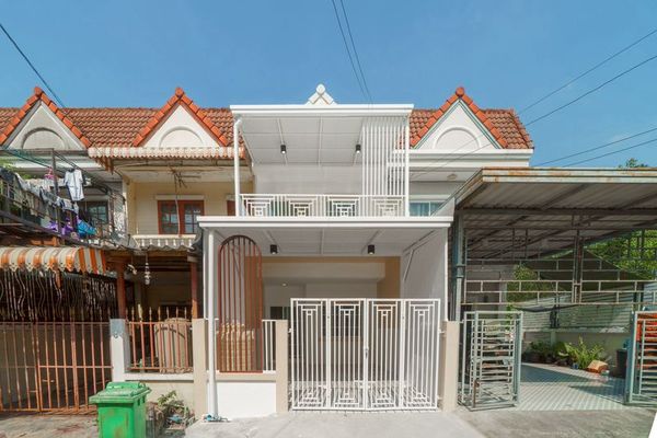 🔥 Townhouse for Sale | Pimonrat 2 Village | Ready to Move In | Great for Living or Investment