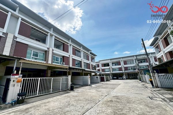 Townhome for sale, 3 floors, 30 sq m, Private Town Pho Kaeo 3, Lat Phrao 101-Pradit Manutham.