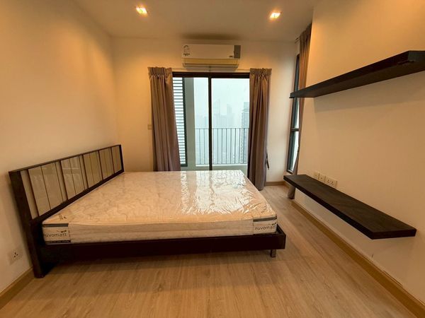  For Sale Ideo Mobi Rama9 bæb 2 h̄̂xng nxn fạngk̒chạn lngtạw por̀ng lòng phr̂xm dīsịn̒ thạn s̄mạy ǹā xyū̀ xāṣ̄ạy@6.98 MB Location: Ratchadaphisek Near MRT: Rama 9 Unit Size: 54.07 Sq.M. 2 Bedroom(s)/ 2 bathroom(s) Rent Price: 6,980,000 Baht - fạngk̒chạn h