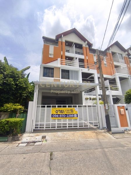 ขายทาวน์โฮม 4 ชั้น อินทามระ 47 พื้นที่ 300+ตรม. แค่ 7.9 ล้าน No.50-TH-69009