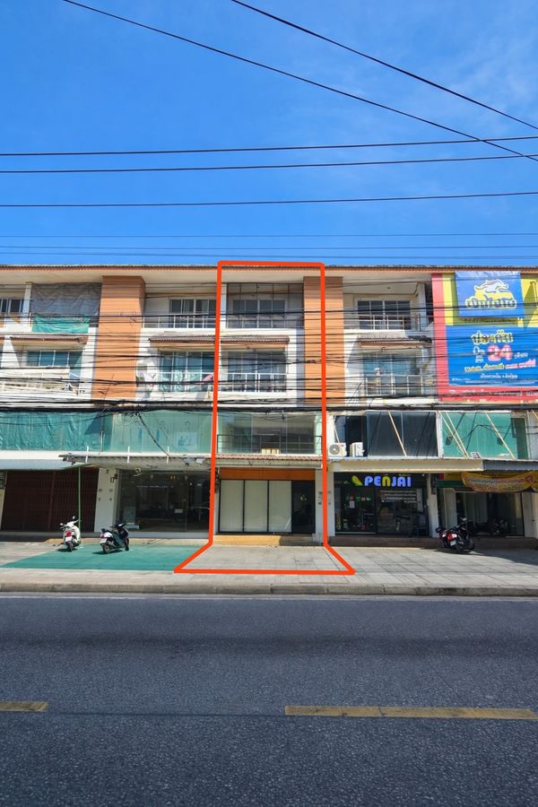 ให้เช่าโฮมออฟฟิศ 4 ชั้น ริมถนน ทำเลศักยภาพ รัชดา–ห้วยขวาง–ลาดพร้าว