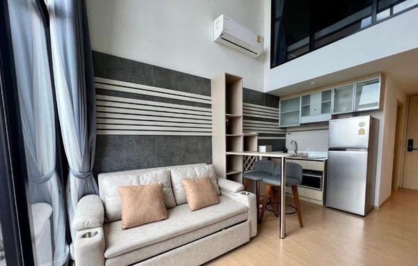 🐶 MARU Ekkamai Rare Item สำหรับคนรักสัตว์ และนักลงทุนที่มองหาผลตอบแทนทันที
✨ Duplex | 1 Bed 📐 42 ตร.ม. 💰6.4 ลบ.
☎️Phat 064-642-8664