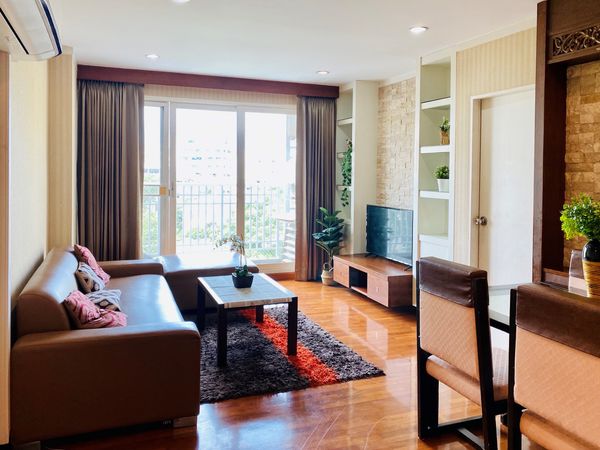 ให้เช่า Baansiri Sathorn คอนโด Low Rise ใจกลางสาทร 1.5 กม ถึง วันเเบงคอก 