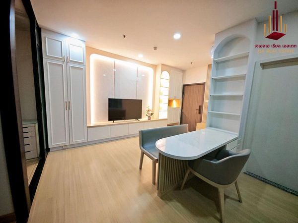 ✨ For Sale: Supalai Loft Prajadhipok - Wongwian Yai Condo ✨  💰 Only 3,690,000  THB
