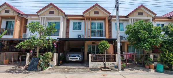 2-story townhome for sale, house width 5.7 m., Baan Phisan, Liab Wong Waen, Rama 2, excellent location, opposite Suankularb Thonburi School.
