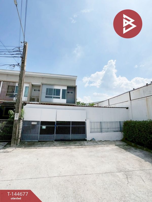 Corner townhouse for sale Indy Village Bangna KM.26 (Indy Bangna KM.26) Samut Prakan