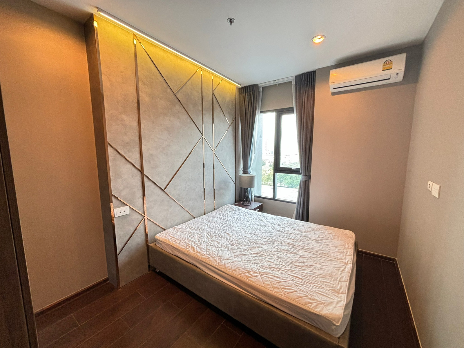 For rent C Ekkamai For rent C Ekkamai