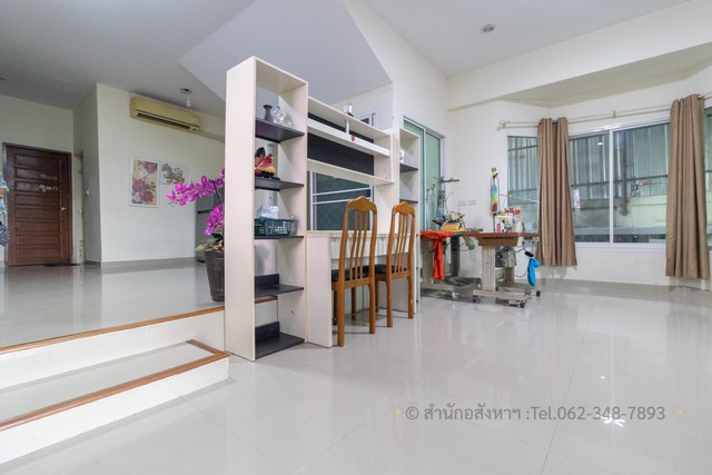 [ขาย] บ้านเดี่ยวชั้นเดียว หลังใหญ่ 63 ตร.ว. ม.วนาสิริพาร์ควิลล์ ลาดหลุมแก้ว-ปทุมธานี ฟังก์ชันจัดเต็ม 4 นอน จ่ายส่วนกลางครั้งเดียวจบตลอดชีพ! – รูปที่ 2