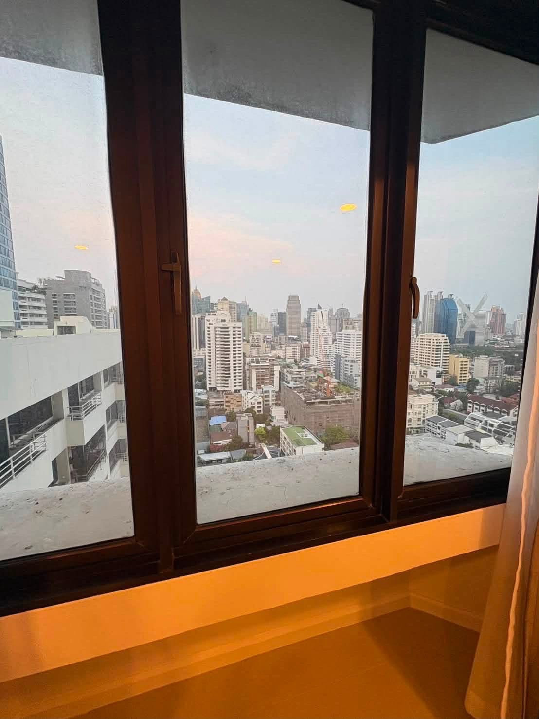 ขายคอนโด Omni Tower สุขุมวิท รีโนเวทใหม่ ชั้นสูง ใกล้ BTS นานา – รูปที่ 4